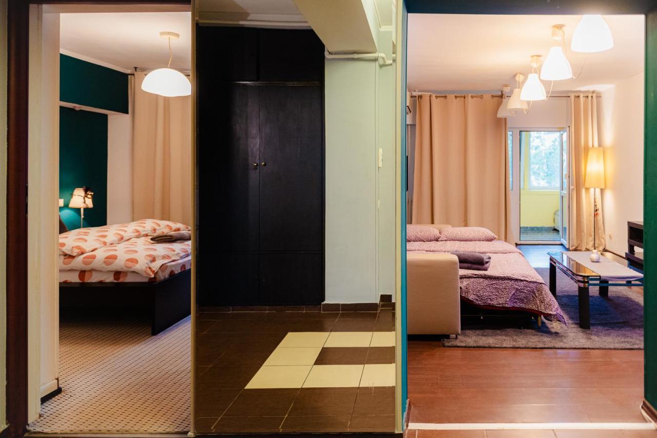 Comfy Apartment With Private Parking And Netflix Бухарест Экстерьер фото